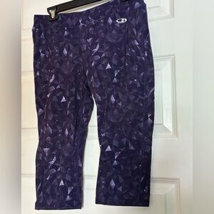 Women’s Icebreaker GT 3/4 Leggings in Dark Purple Geometric Pattern